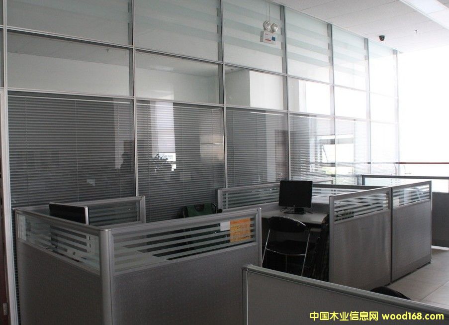 �D��Our Office �c���ɷŴ�