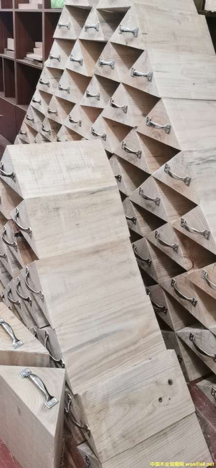 �D������ľ �c���ɷŴ�