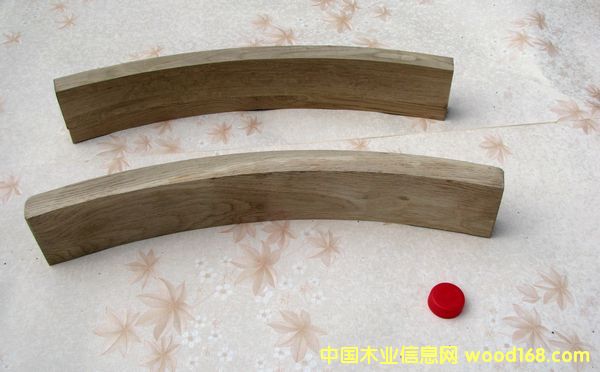 ��ľ����