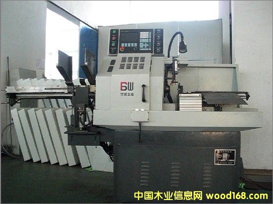 �c���鿴ǰ�Ԅ����ϔ�(sh��)�طŴ�DƬ