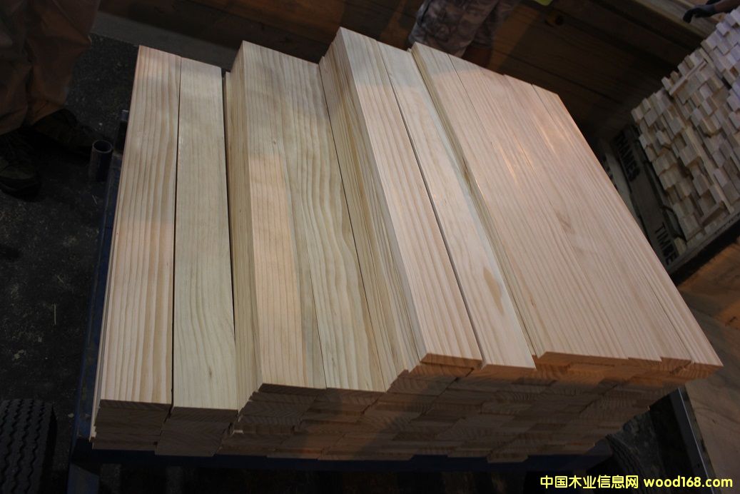 �����m��ľ ݗ���ɰ�� ��ľ ݗ���ɵ�Ԕ����B