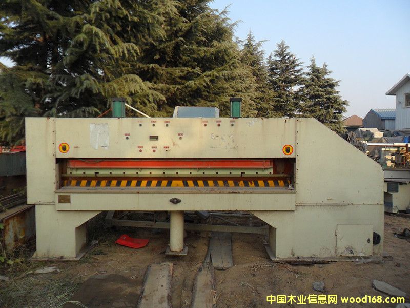 ��ľ����C