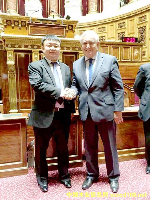 ���K����ɭ�����������S�������L���� ����B�h��ľ��