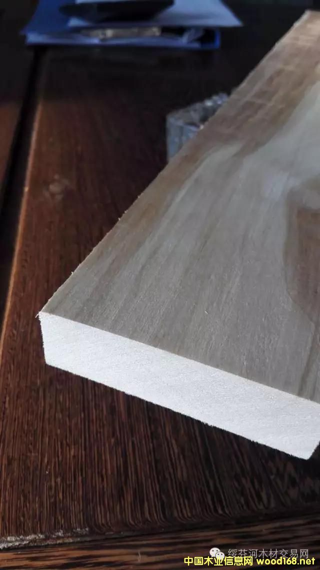 �c���鿴���_˹��ľ�����ĵ�Ԕ���Y��