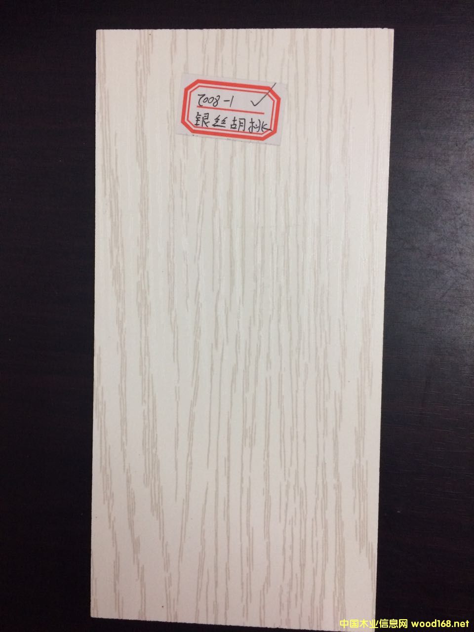 ���B��-�y�z����